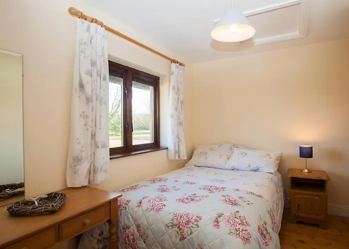 4 Bed In Oc-ii07762 * Dungarvan (Waterford)